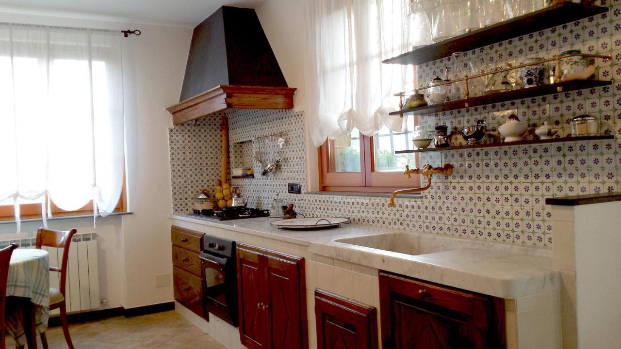 Elsa House Bed & Breakfast Mezzanego ภายนอก รูปภาพ